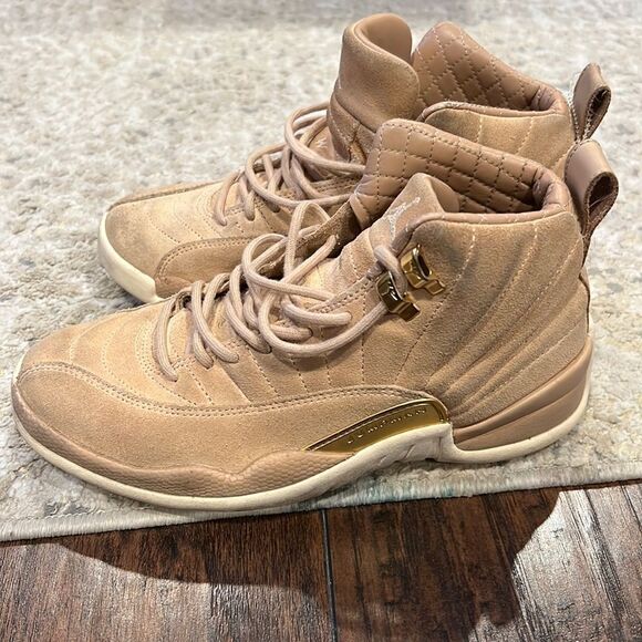 Jordan 12 Retro XII Vachetta Tan Gold Quilt AO6068-203 Women's Size 7.5 GUC - Picture 1 of 11